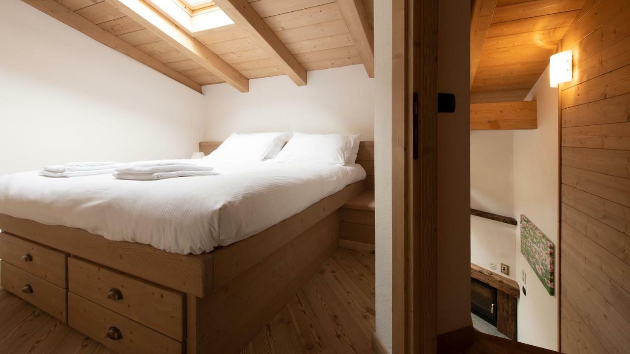 Italianway - Roma 39 Mansarda Apartment บอร์มิโอ ภายนอก รูปภาพ